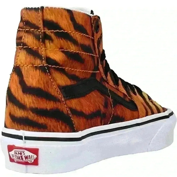Vans Sk8-Hi Tiger Print Sneaker Size 10 Women - Picture 2 of 4